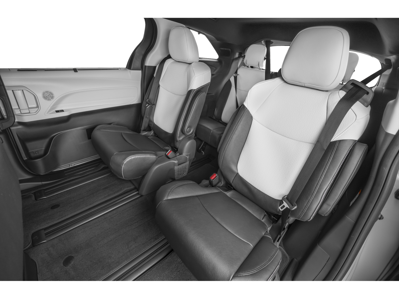 2026 Toyota Sienna XSE 7 Passenger