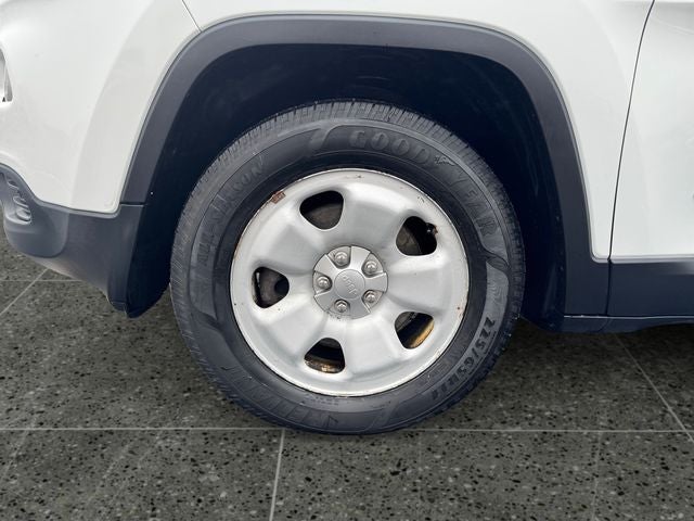 2015 Jeep Cherokee Sport