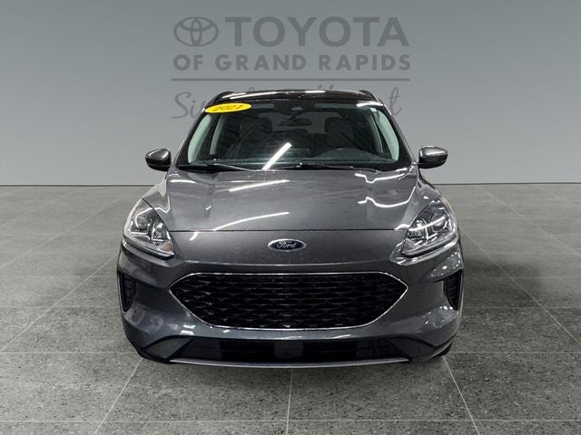 2021 Ford Escape Hybrid SE