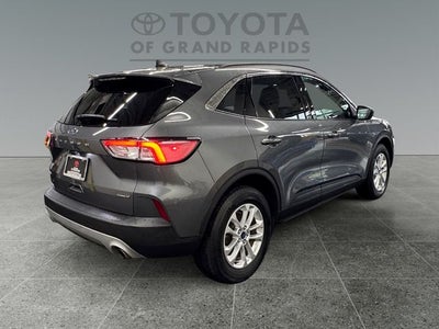 2021 Ford Escape Hybrid SE