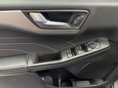 2021 Ford Escape Hybrid SE
