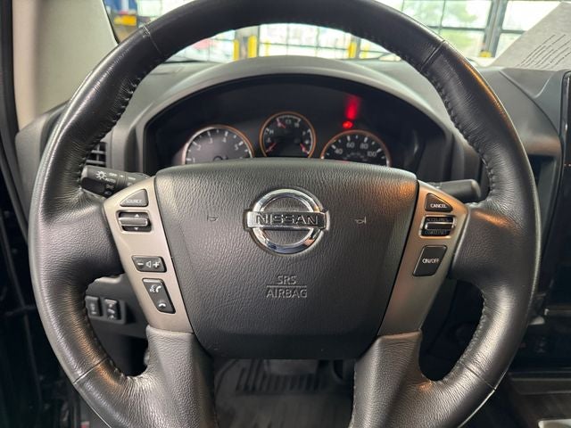 2014 Nissan Titan SL