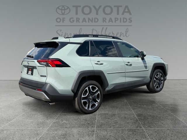 2019 Toyota RAV4 Adventure