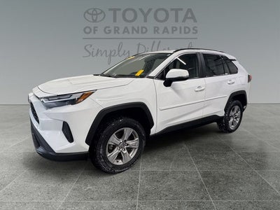 2022 Toyota RAV4 XLE