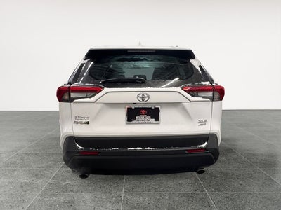 2022 Toyota RAV4 XLE