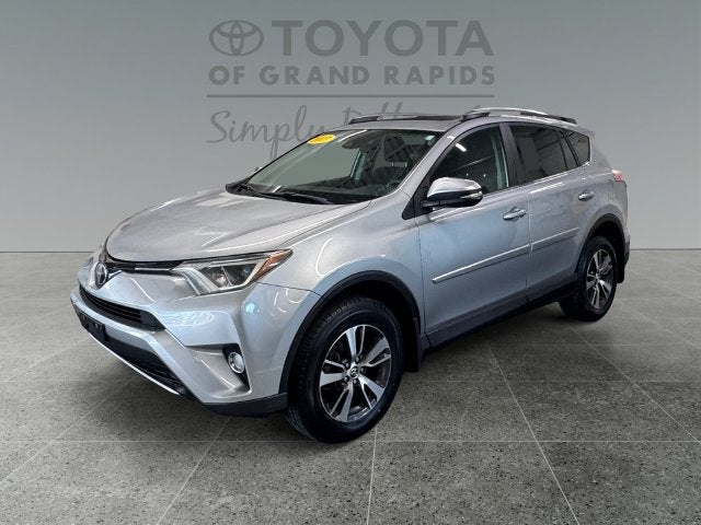 2017 Toyota RAV4 XLE