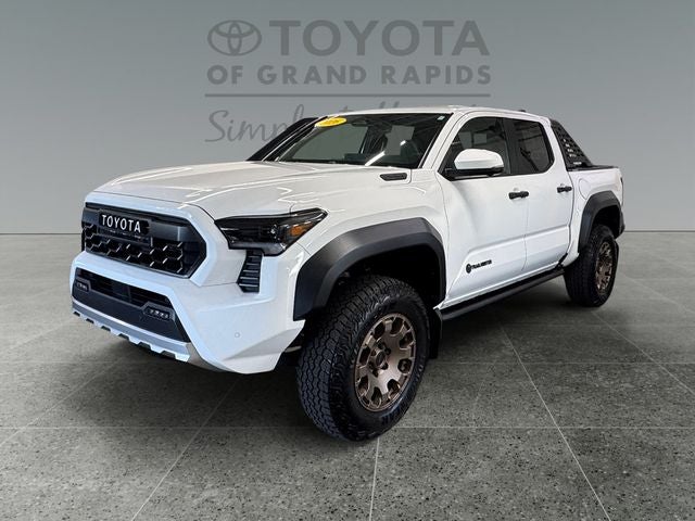 2026 Toyota Tacoma Hybrid Trailhunter