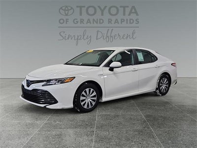 2019 Toyota Camry Hybrid LE