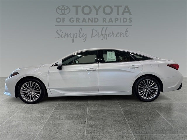 2022 Toyota Avalon Limited