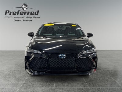 2022 Toyota Avalon Hybrid XSE