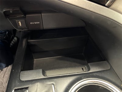 2020 Toyota Camry Hybrid XLE