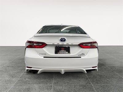 2023 Toyota Camry Hybrid SE