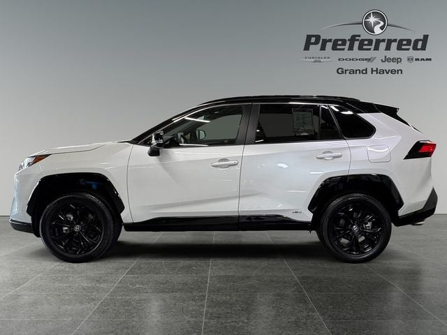 2025 Toyota RAV4 Hybrid XSE