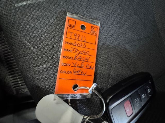 2023 Toyota RAV4 Hybrid XLE