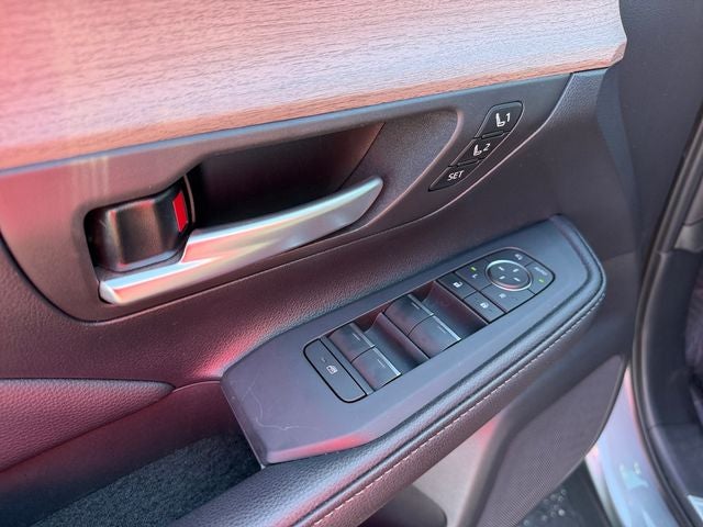 2025 Toyota Grand Highlander Platinum