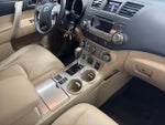 2012 Toyota Highlander SE