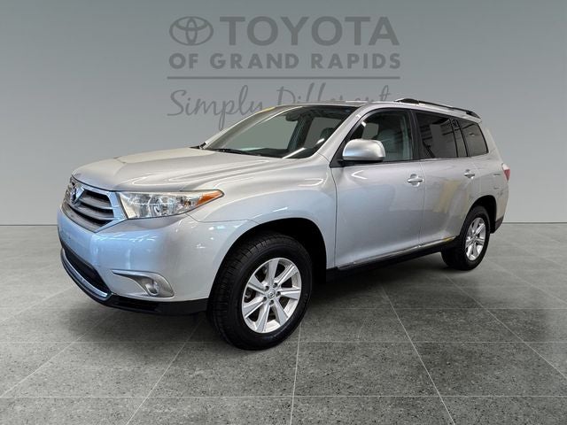 2013 Toyota Highlander SE