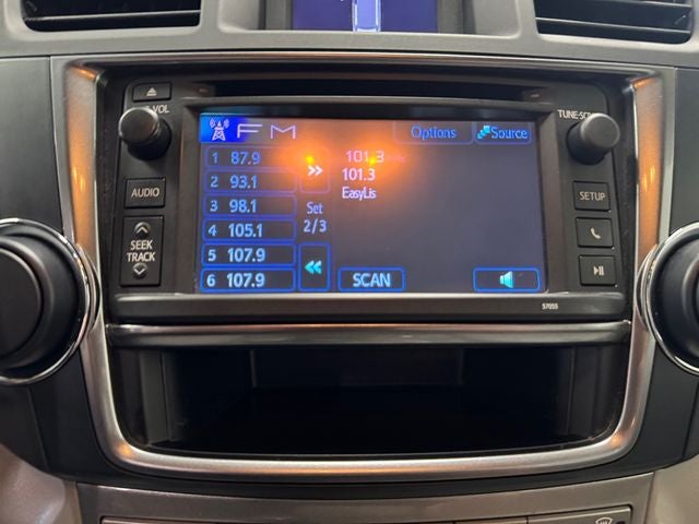 2013 Toyota Highlander SE