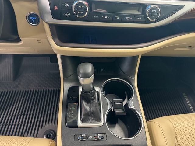 2019 Toyota Highlander Hybrid Limited Platinum