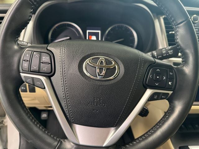 2019 Toyota Highlander Hybrid Limited Platinum
