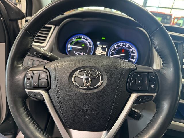 2017 Toyota Highlander Hybrid Limited Platinum