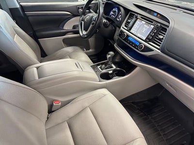 2017 Toyota Highlander Hybrid Limited Platinum