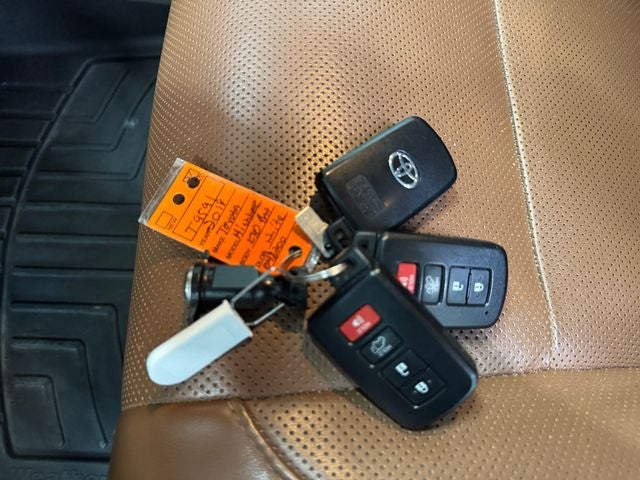 2018 Toyota Highlander Hybrid Limited Platinum