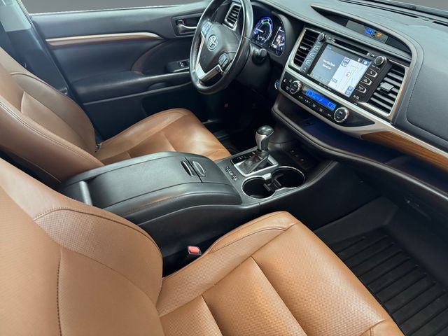 2018 Toyota Highlander Hybrid Limited Platinum