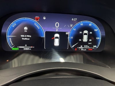 2023 Toyota Highlander Hybrid Platinum