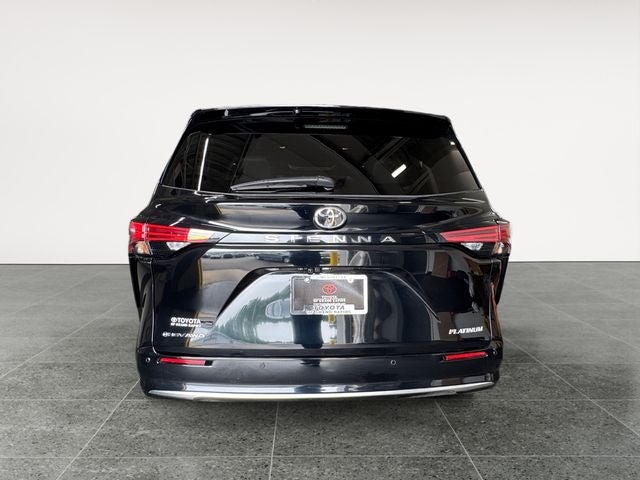 2026 Toyota Sienna Platinum 7 Passenger