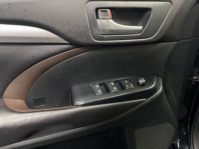 2016 Toyota Highlander XLE V6