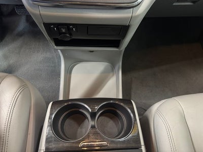 2019 Toyota Sienna XLE 8 Passenger