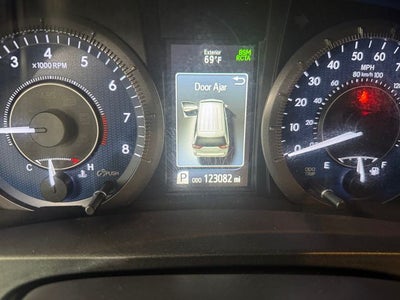 2019 Toyota Sienna XLE 8 Passenger