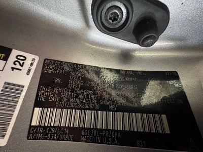 2019 Toyota Sienna XLE 8 Passenger