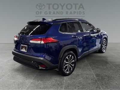 2023 Toyota Corolla Cross Hybrid SE