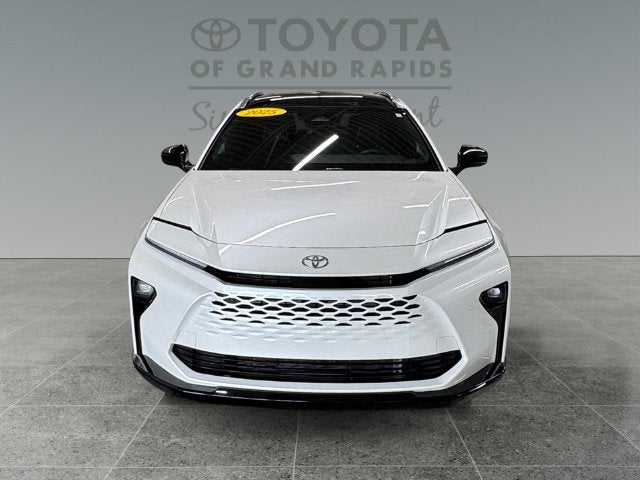 2025 Toyota Crown Signia Limited