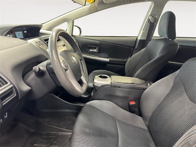 2015 Toyota Prius v Three