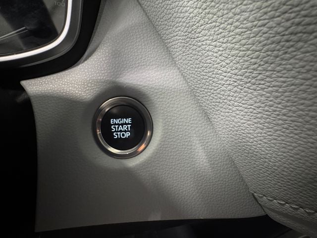 2023 Toyota Corolla Hatchback SE