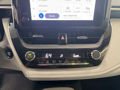 2023 Toyota Corolla Hatchback SE