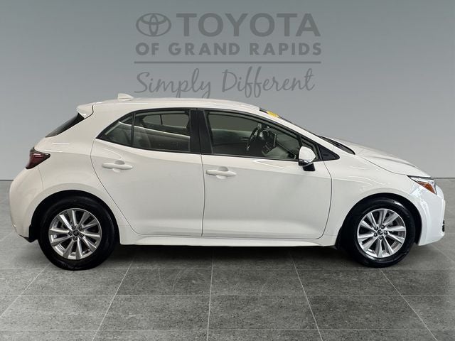 2023 Toyota Corolla Hatchback SE