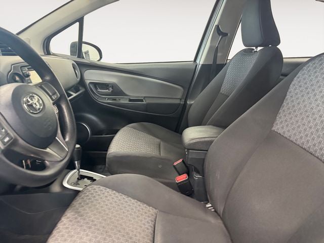 2017 Toyota Yaris LE