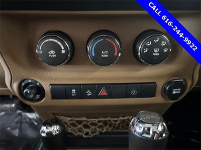 2013 Jeep Wrangler Unlimited Sahara 3.6 Liter V6 4D 4WD Automatic