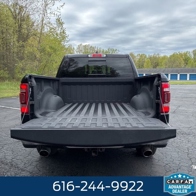 2019 RAM 1500 Laramie 5.7 Liter V8 Hemi Crew Ca 4WD