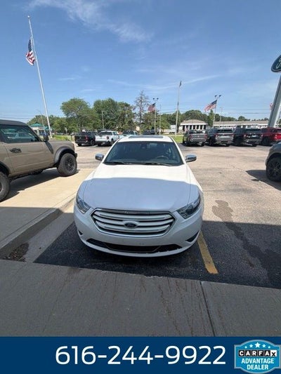 2016 Ford Taurus Limited 3.5 Liter V6 AWD