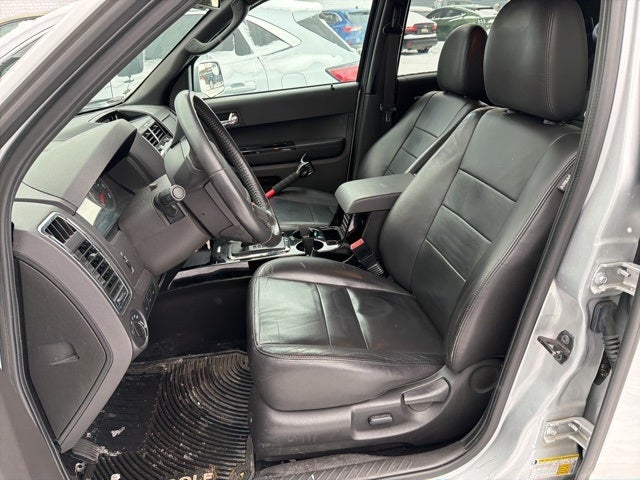 2011 Ford Escape Limited 3.0 Liter V6 AWD