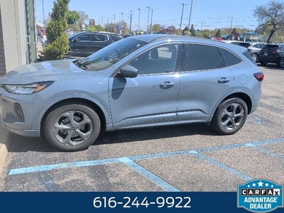 2023 Ford Escape Hybrid ST-Line Select 2.5 Liter AWD