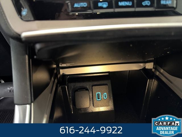 2023 Ford Explorer XLT 2.3 Liter EcoBoost 4WD