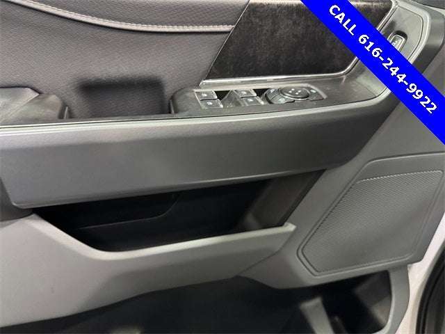 2021 Ford F-150 XLT 5.0 Liter V8 SuperCrew 4WD