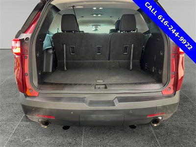 2020 Chevrolet Traverse LT 3.6 Liter V6 AWD 3rd Row Seating
