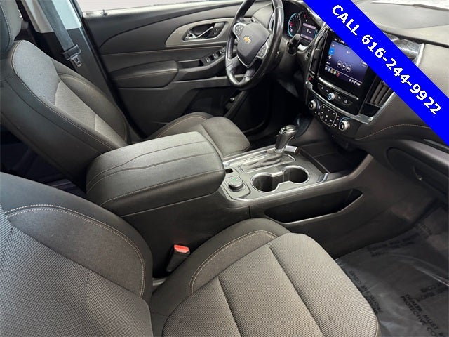 2020 Chevrolet Traverse LT 3.6 Liter V6 AWD 3rd Row Seating